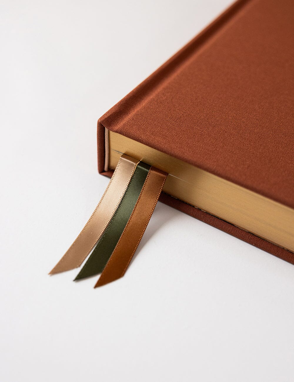Bespoke Letterpress 2026 Day to a Page Large Linen Bound Planner - Bronze